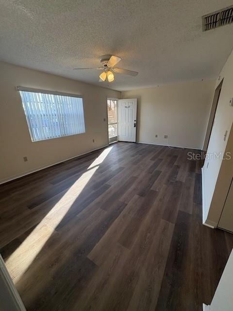 5607 67th Avenue N - Photo 3