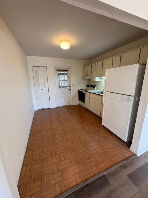 5607 67th Avenue N - Photo 6