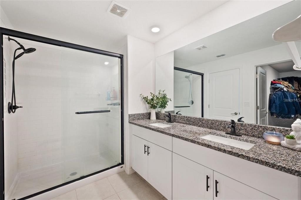 5517 Blue Azure Drive - Photo 9
