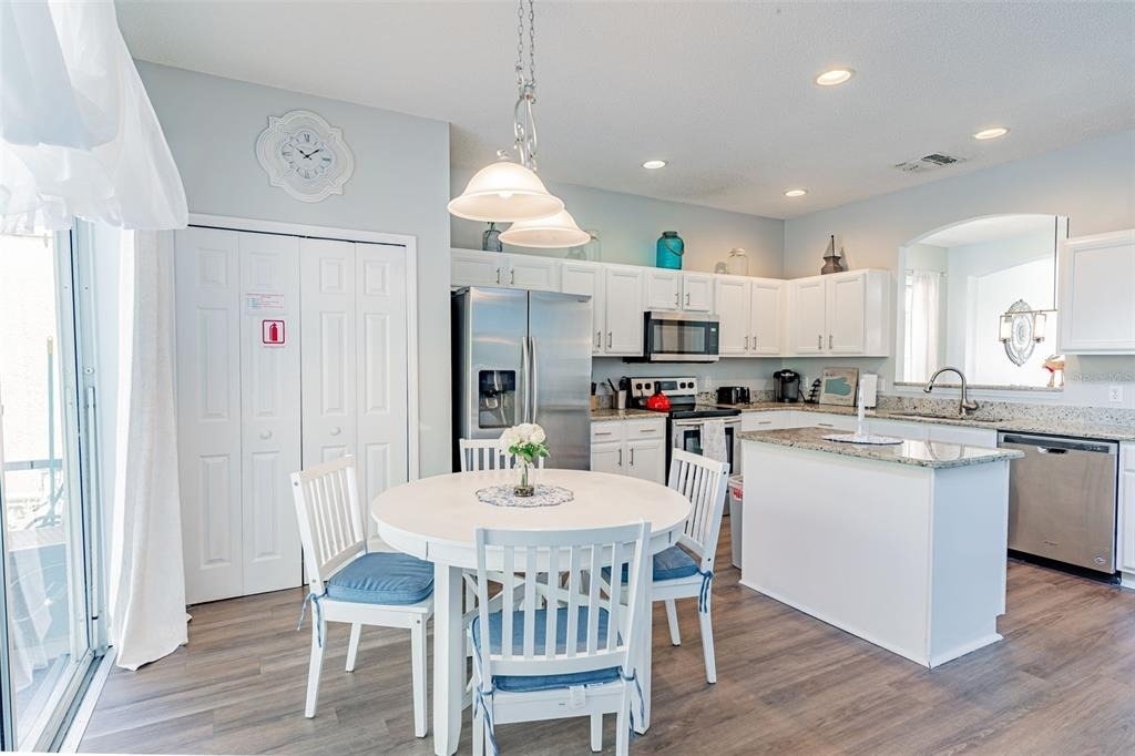 112 Madiera Beach Boulevard - Photo 18