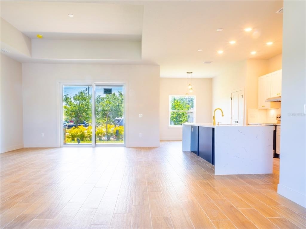 14073 Naylor Avenue - Photo 16