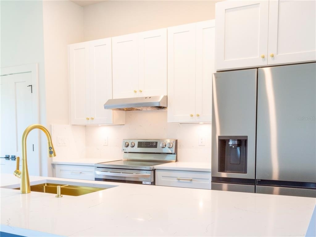 14073 Naylor Avenue - Photo 14
