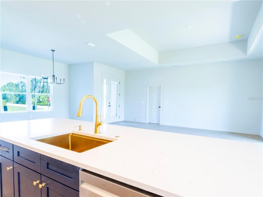 14073 Naylor Avenue - Photo 19
