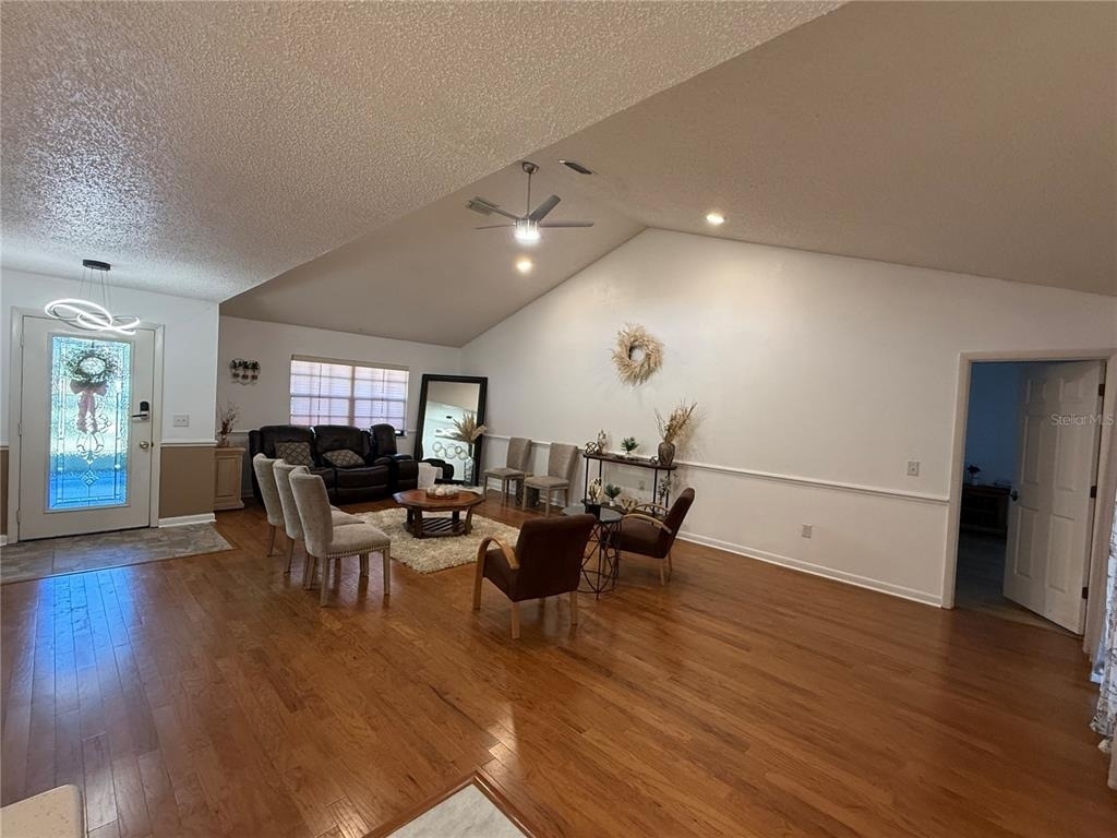 32 Westlawn Place - Photo 1
