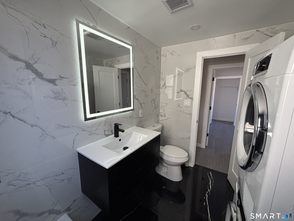 86-86 Waldorf Avenue - Photo 11