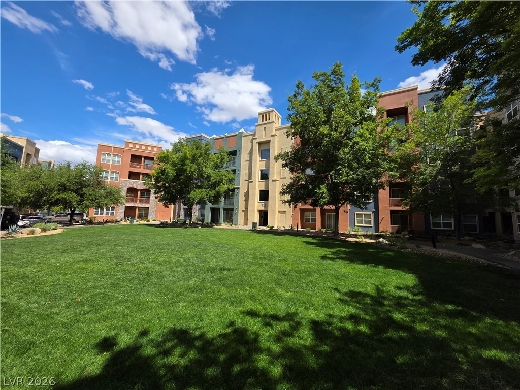 62 E Serene Avenue - Photo 0