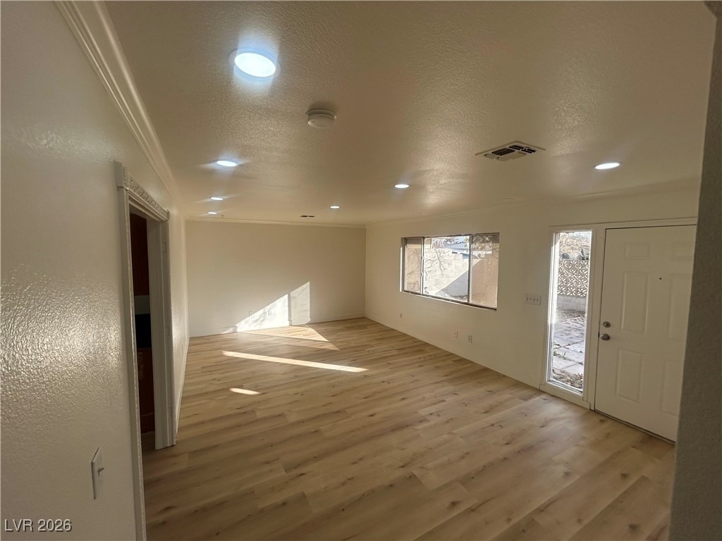 5900 Fawn Avenue - Photo 5