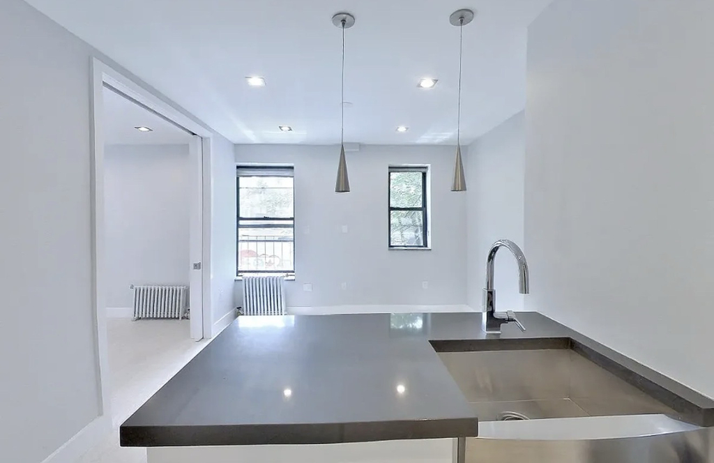 195 Stanton Street - Photo 0