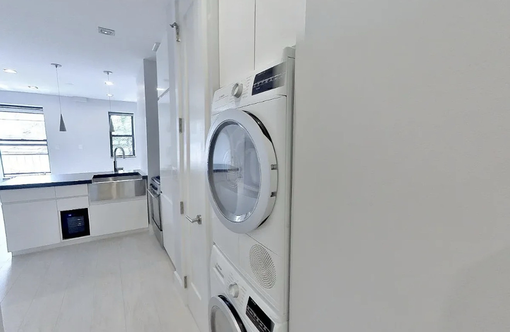 195 Stanton Street - Photo 3
