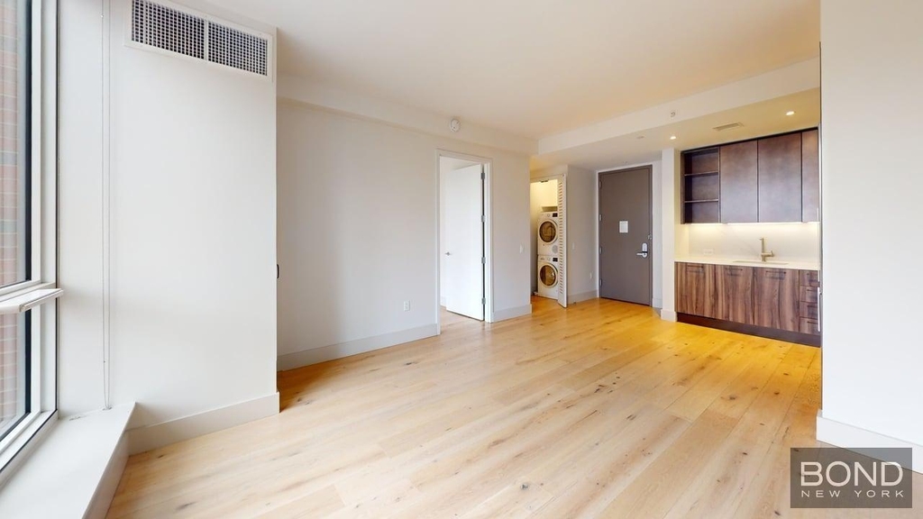 East 2nd Street - Photo 10