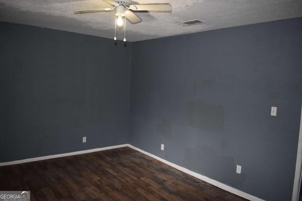 382 Cowan Street - Photo 11