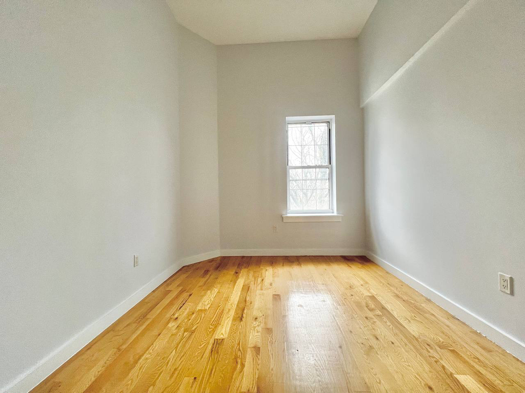 1260 Bushwick Avenue - Photo 5