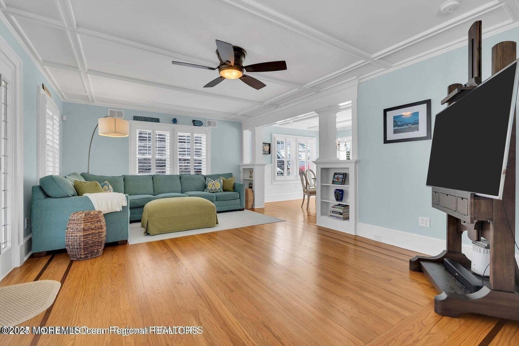 321 14th Avenue - Photo 6