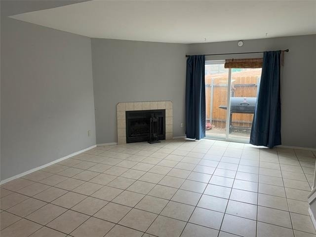 732 W Collins Street - Photo 2