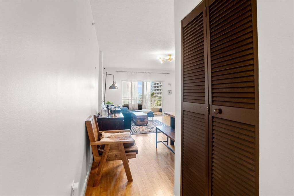 471 Ne 25th Street - Photo 7
