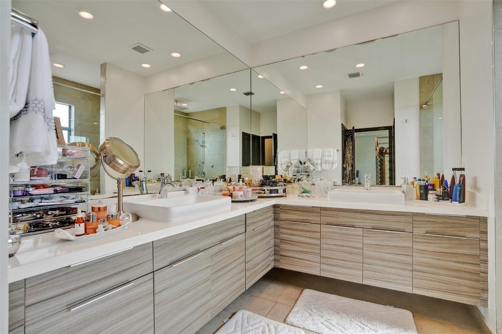 15501 Nw 88th Avenue - Photo 9