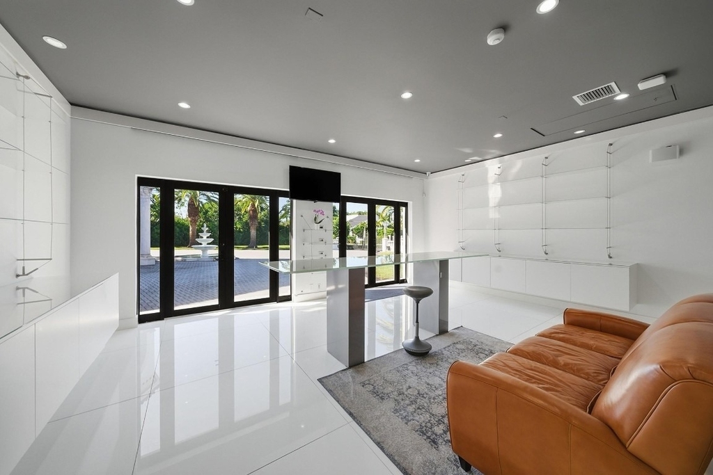 10270 Sw 58th Street - Photo 37
