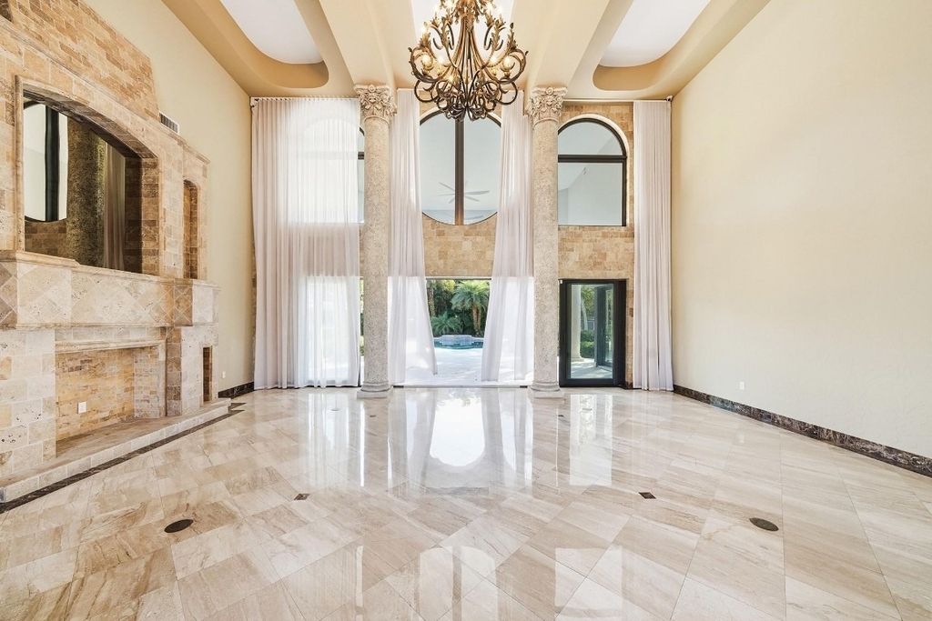 10270 Sw 58th Street - Photo 5