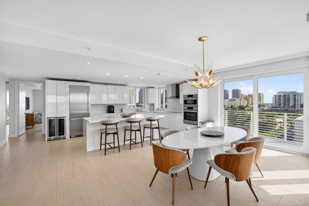 612 Bayshore Drive - Photo 8