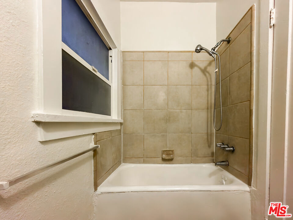 504 S Rampart Boulevard - Photo 11