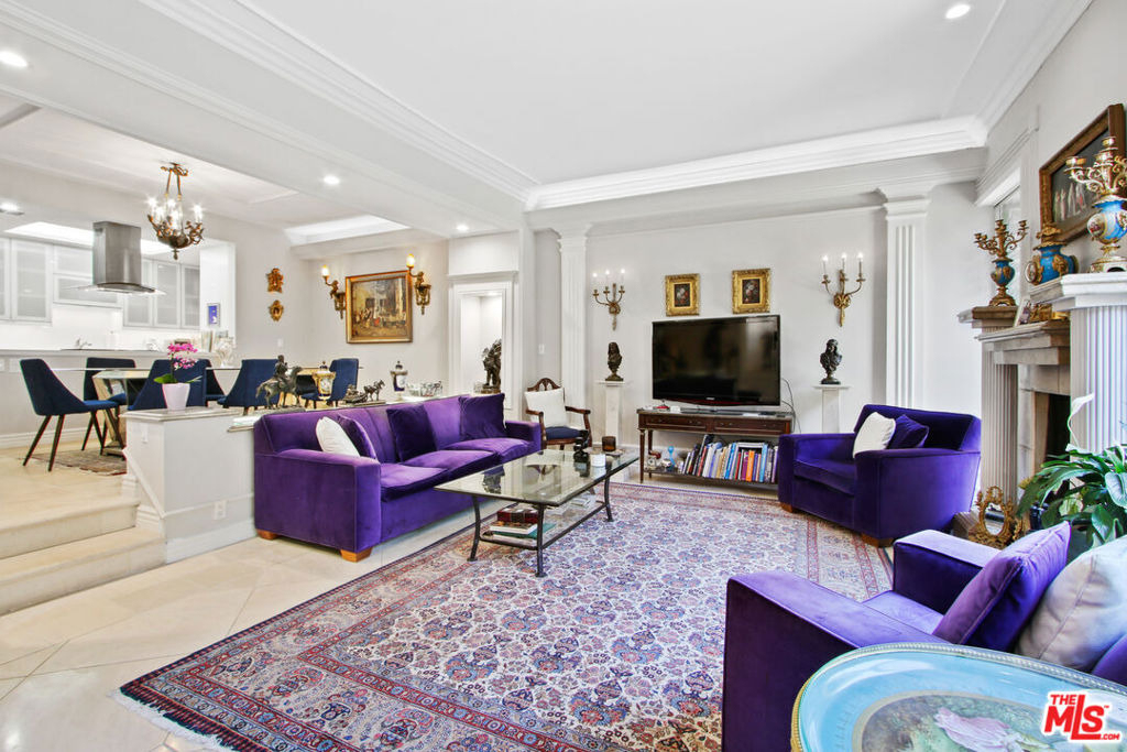 9303 Burton Way - Photo 7