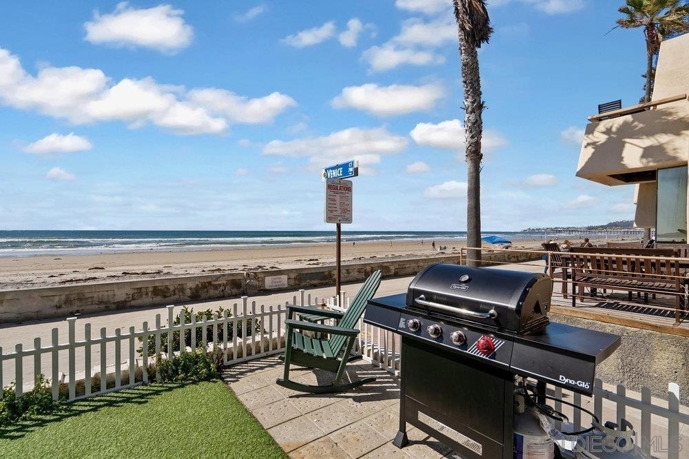 3911 Ocean Front Walk - Photo 13