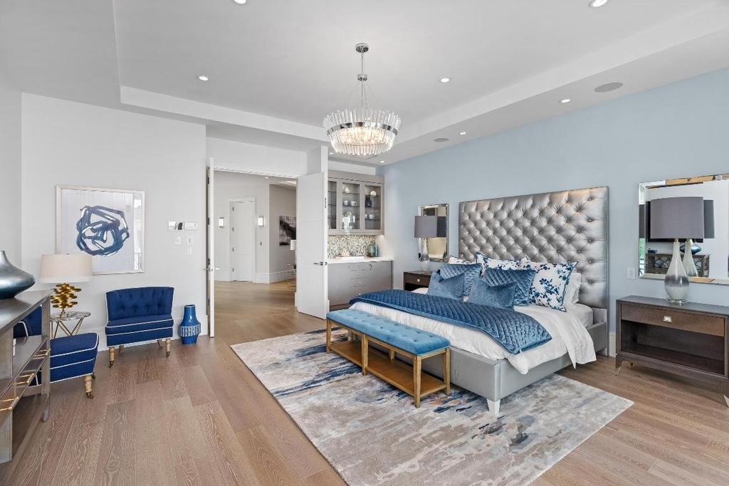863 Enfield Street - Photo 39