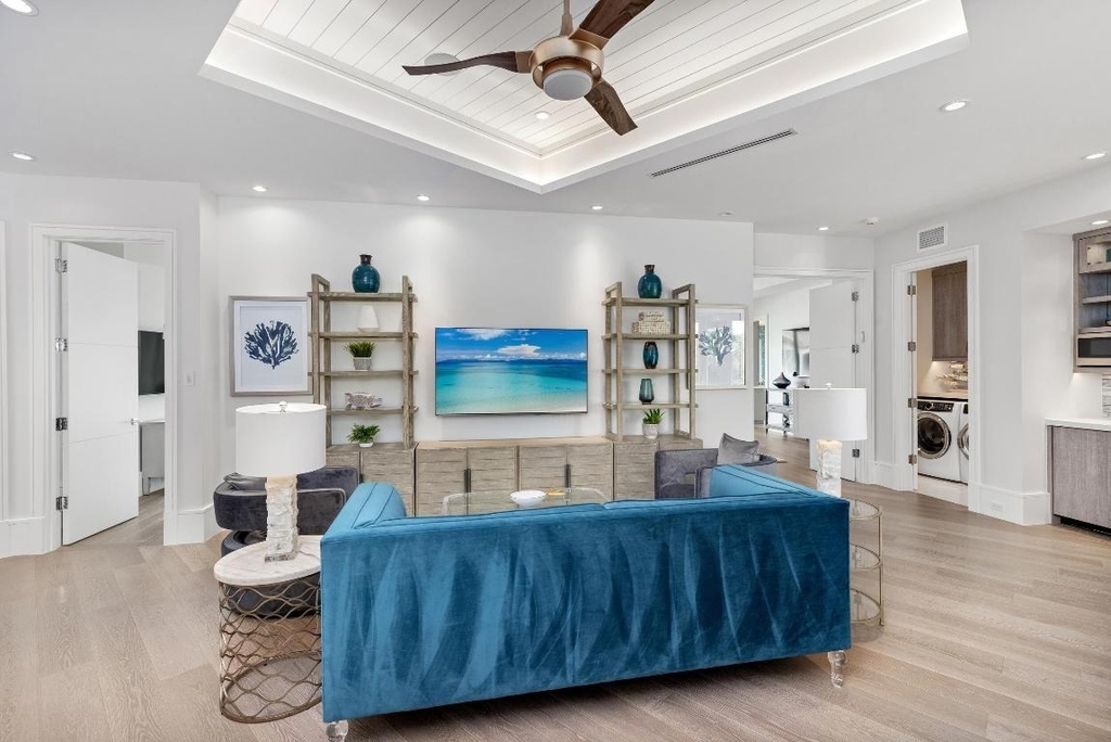 863 Enfield Street - Photo 38