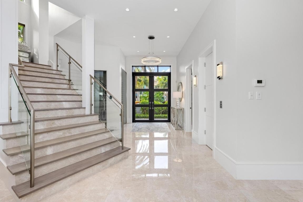863 Enfield Street - Photo 33