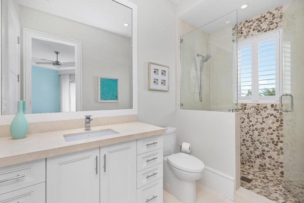 863 Enfield Street - Photo 55
