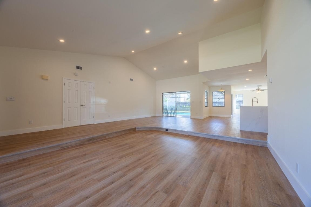 22352 Martella Avenue - Photo 20