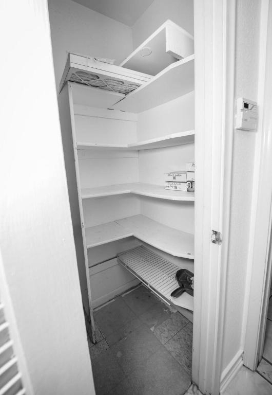 3240 Ridge Hill Road - Photo 10
