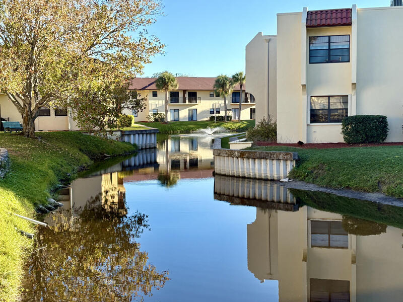 2050 Oleander Boulevard - Photo 12