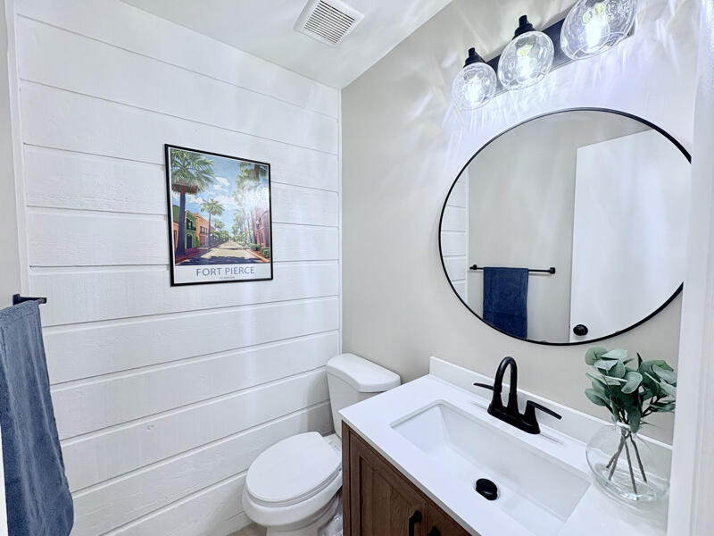 2050 Oleander Boulevard - Photo 7