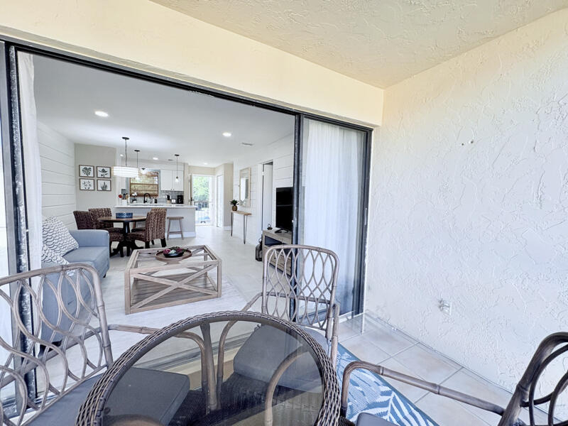 2050 Oleander Boulevard - Photo 9