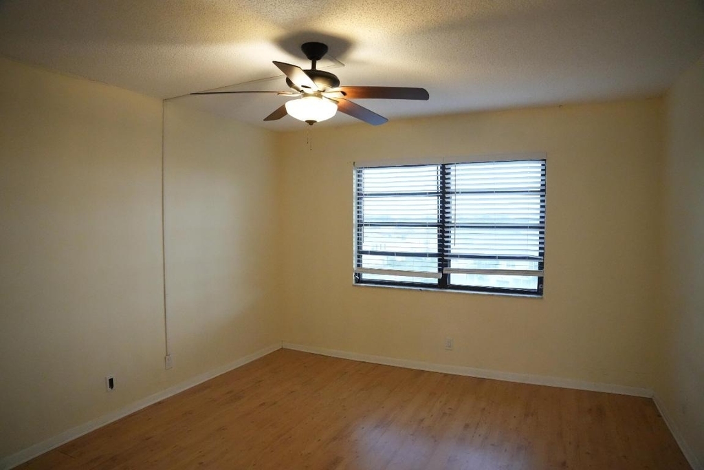 4640 Sw Lucerne Lakes Boulevard W - Photo 28
