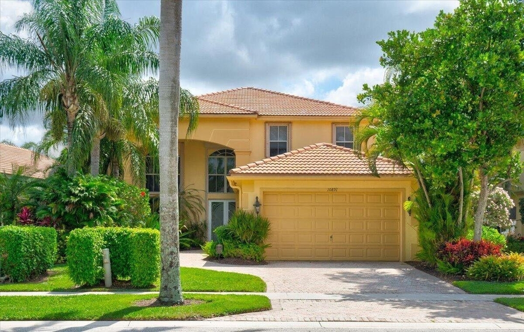 10891 Northgreen Drive - Photo 0