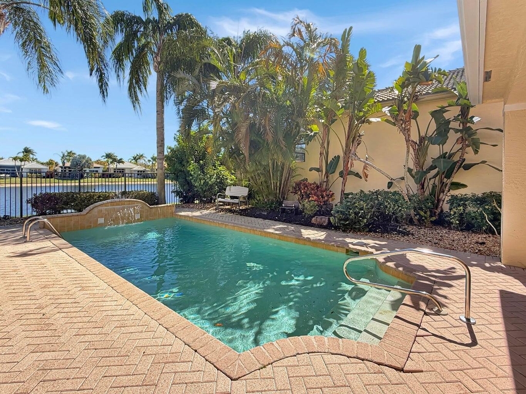 10891 Northgreen Drive - Photo 82