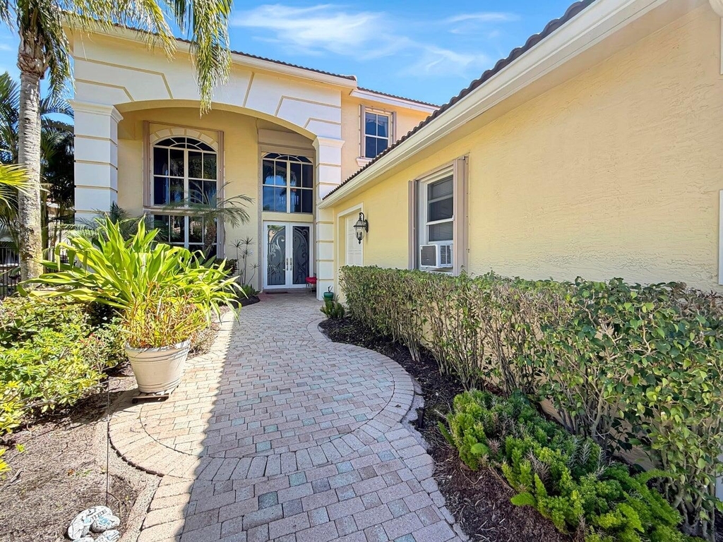 10891 Northgreen Drive - Photo 80