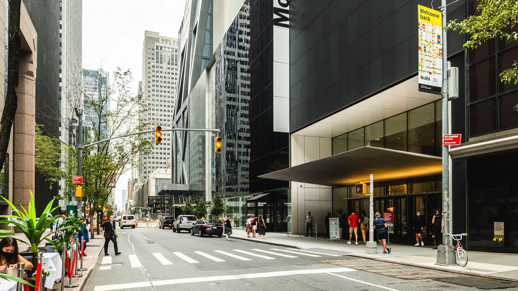 305 West 50th Street - Photo 15