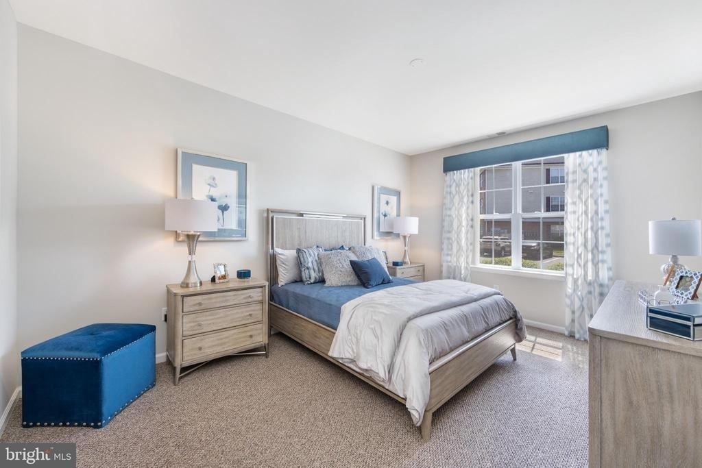 198 Camelot Court - Photo 0