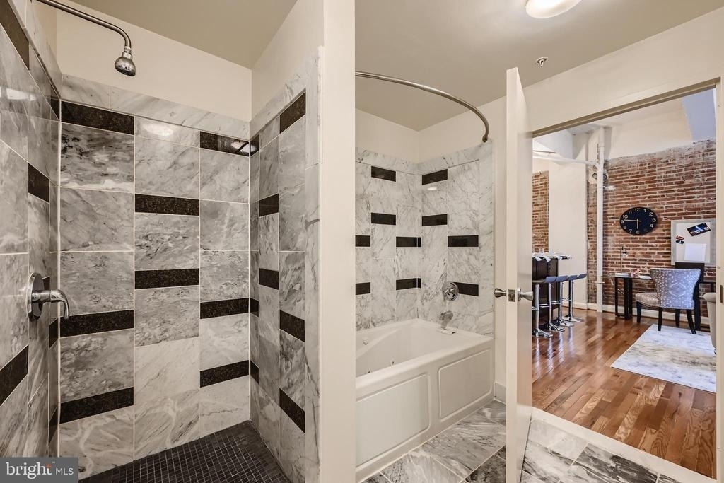 311 W Baltimore Street - Photo 8