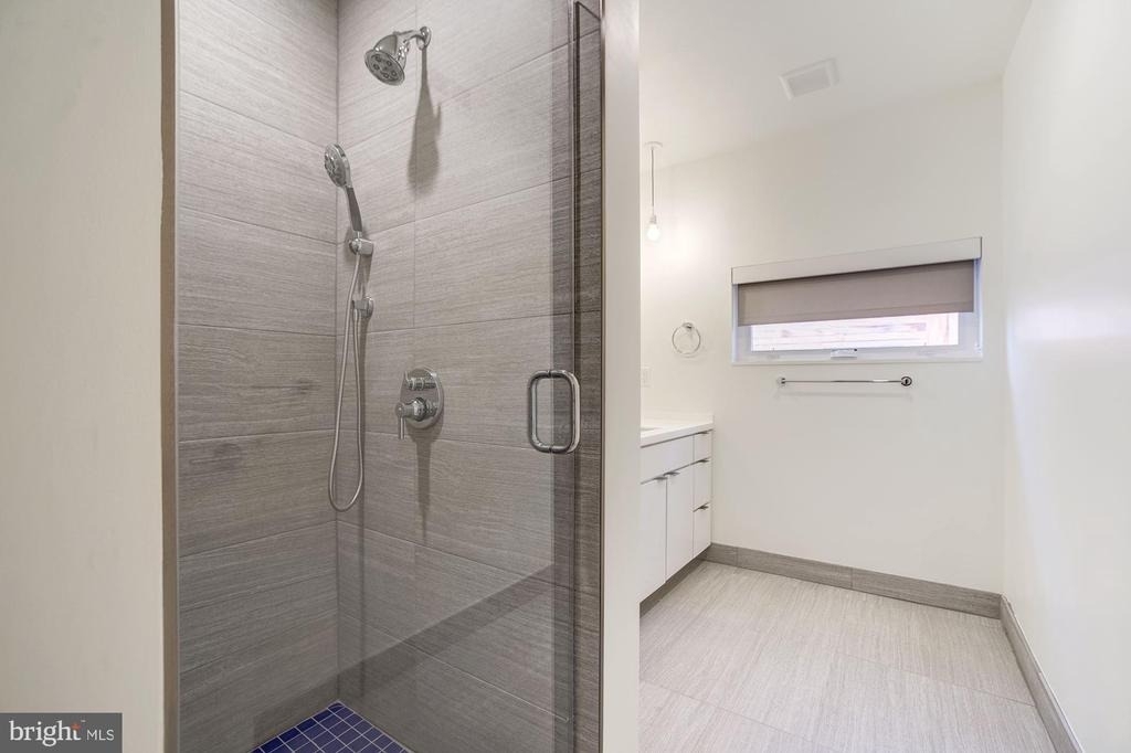 446 Ridge Street Nw - Photo 12