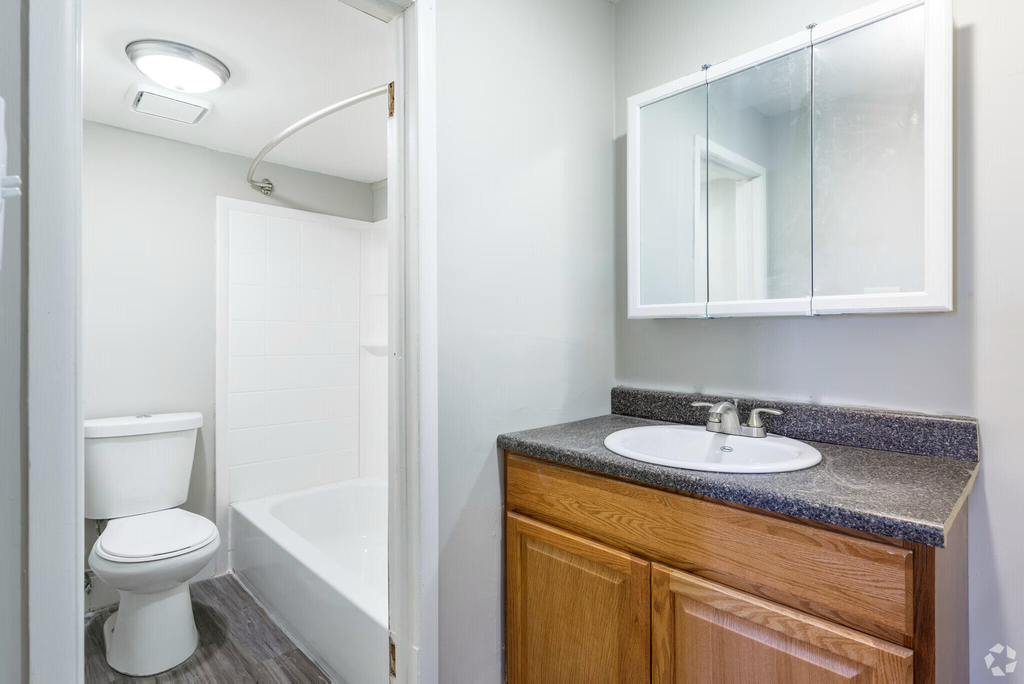 2230 Dexter Avenue - Photo 5