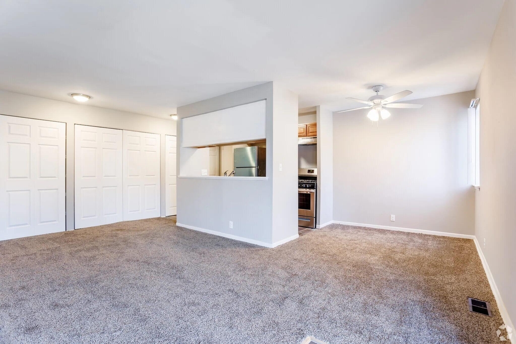 2230 Dexter Avenue - Photo 3