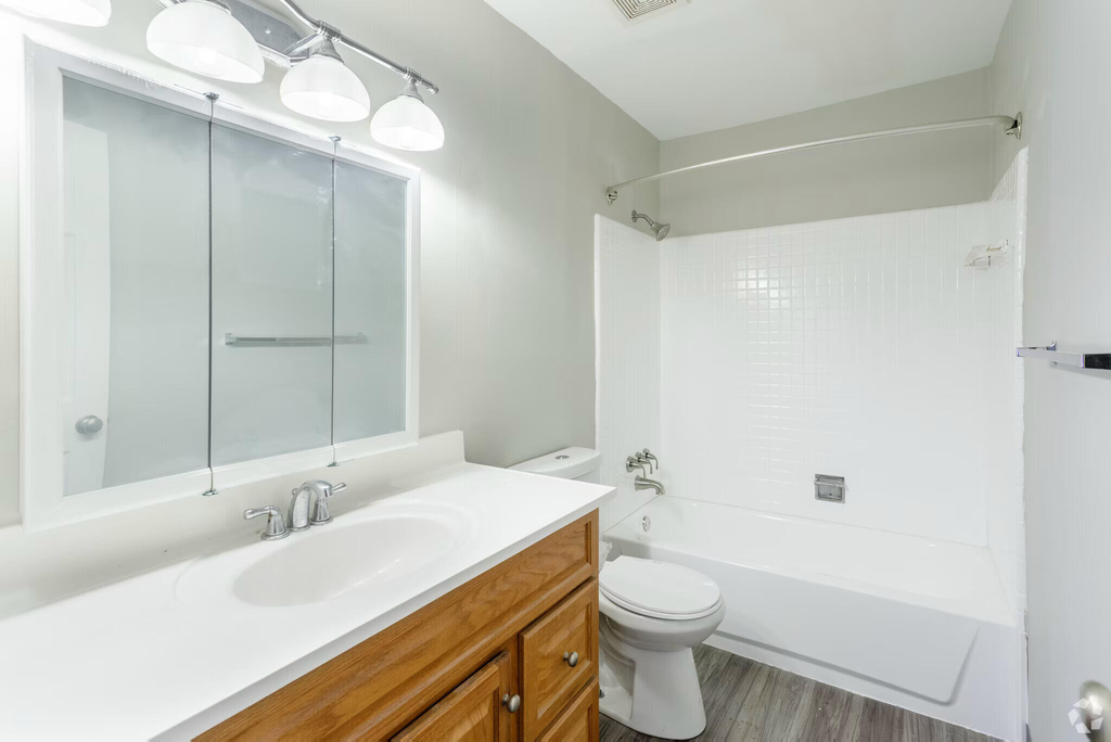 2230 Dexter Avenue - Photo 11