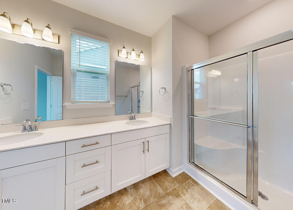 200 Lemon Leaf Place - Photo 5