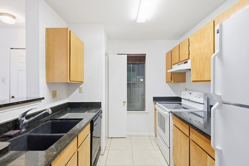 4500 E Oltorf St - Photo 14