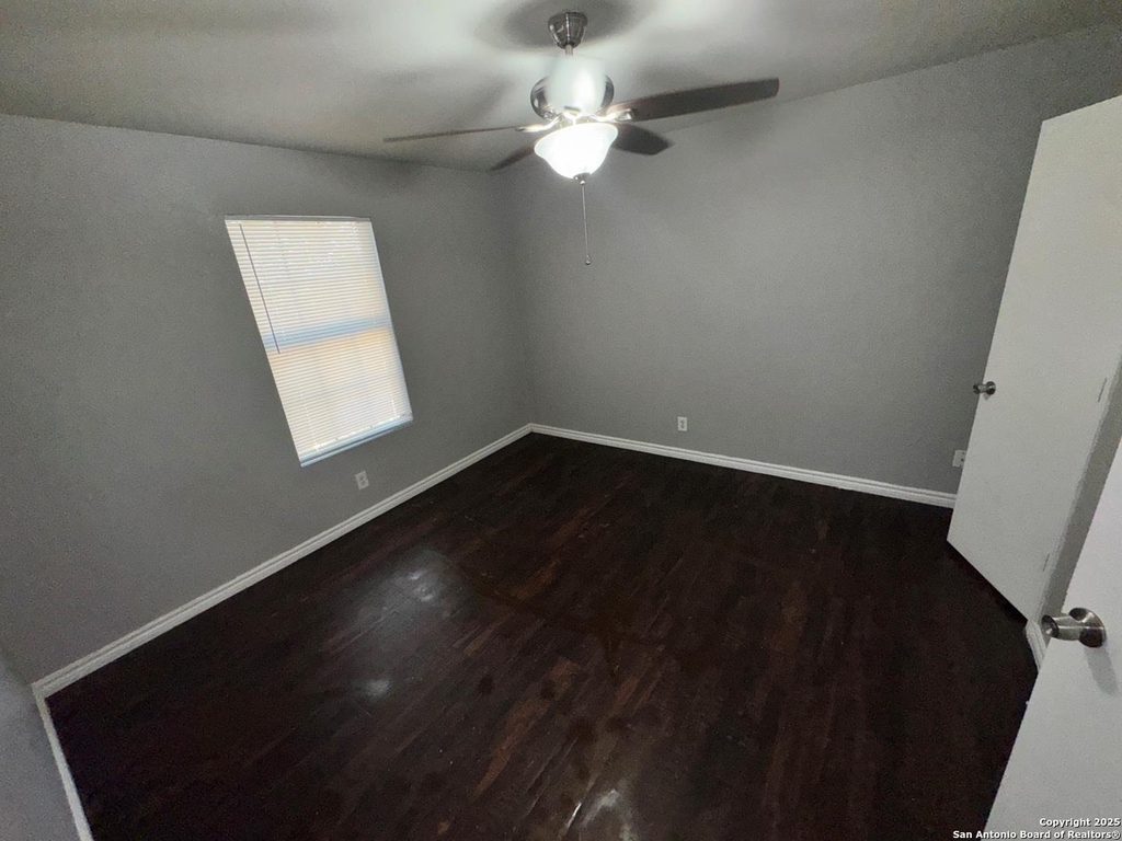 830 W Hutchins Pl - Photo 3