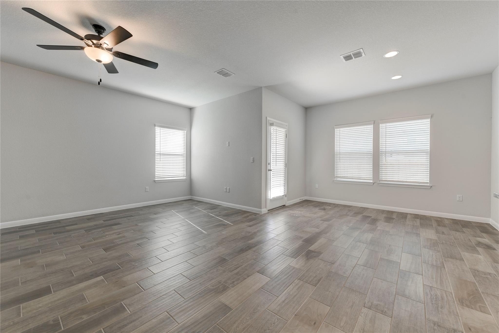 10716 Timber Brook Pass - Photo 5